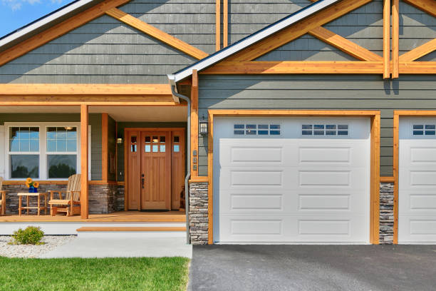 Close up of garage and front porch