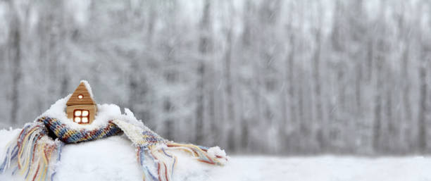 istock keep warm in the cold season 1352599451
