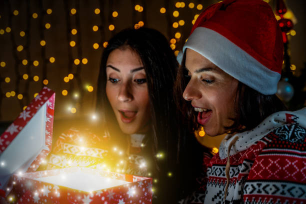 istock two cute young women are surprised 1352624722