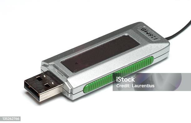 Pendrive Usb - Fotografias de stock e mais imagens de Branco - Branco, Cabo USB, Compartimento de Arrumação