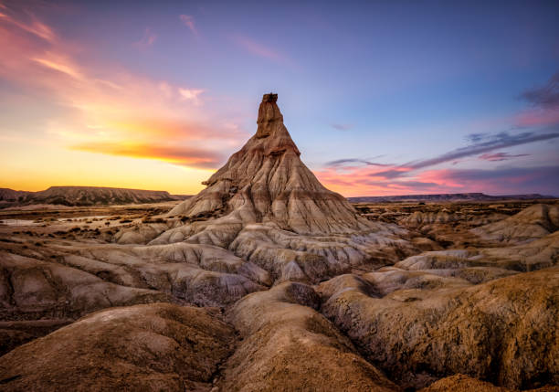 istock Bardenas reales en sunset 1352657947