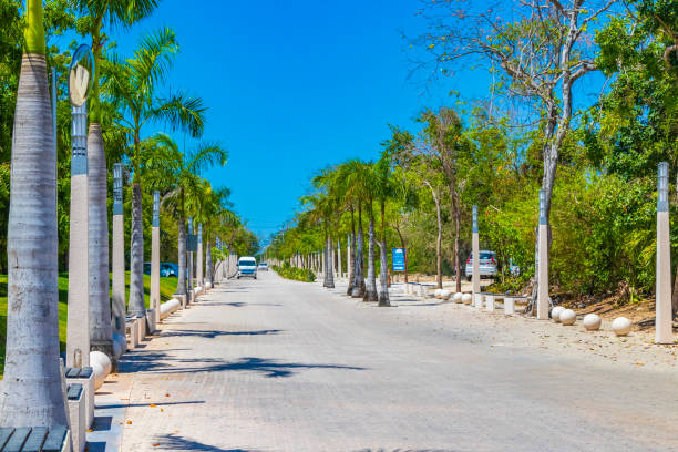 Entrance to the tropical mexican beach and cenote Punta Esmeralda in Playa del Carmen Mexico. Playa del Carmen Mexico 28. May 2021 Entrance to the tropical mexican beach and cenote Punta Esmeralda in Playa del Carmen Mexico. entrence stock pictures, royalty-free photos & images