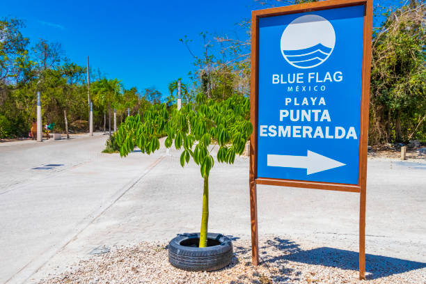 Entrance to the tropical mexican beach and cenote Punta Esmeralda in Playa del Carmen Mexico. Playa del Carmen Mexico 28. May 2021 Entrance to the tropical mexican beach and cenote Punta Esmeralda in Playa del Carmen Mexico. entrence stock pictures, royalty-free photos & images