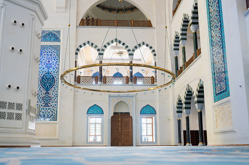 Interior of The New Grand ÃamlÄ±ca Mosque in Uskudar, Isnanbul