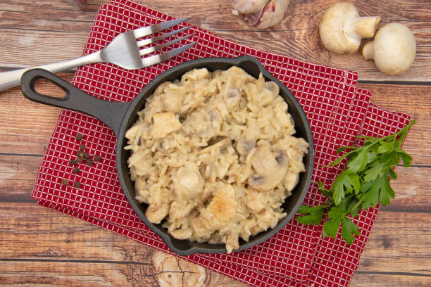 istock mushroom rissoto 1352713455