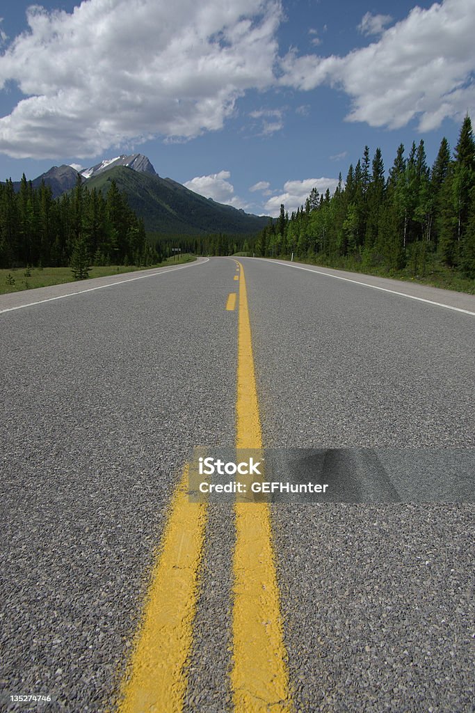 rodovia - Foto de stock de Alberta royalty-free