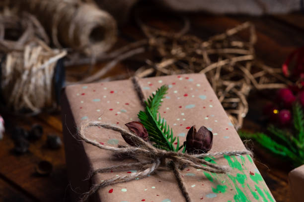 istock gifts for a christmas reunion 1352785071