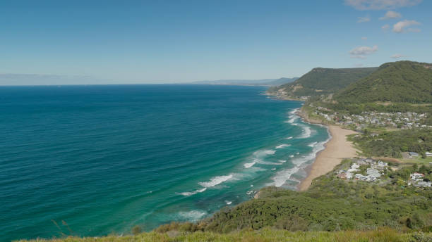 istock morning view from stanwell tops towards sea cliff bridge 1352785214