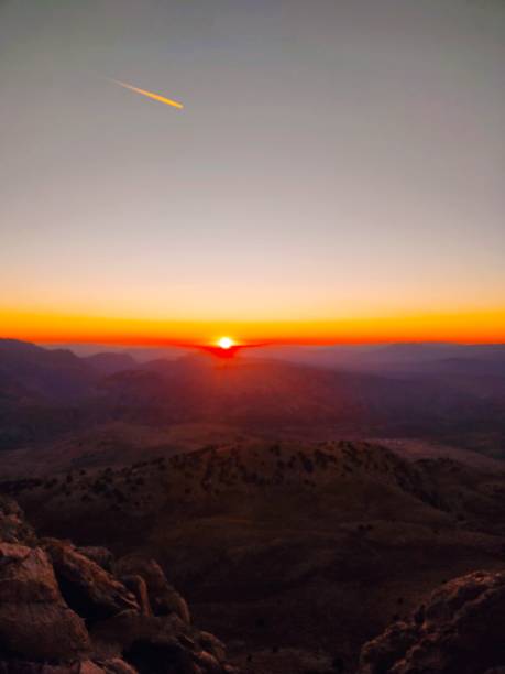 istock Sundawn and sunrise 1352802699