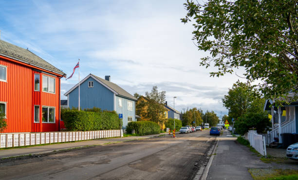 View on a backstreet in Bodo, Norway Street scene in a village in the northern part of Norway pavement ends sign stock pictures, royalty-free photos & images