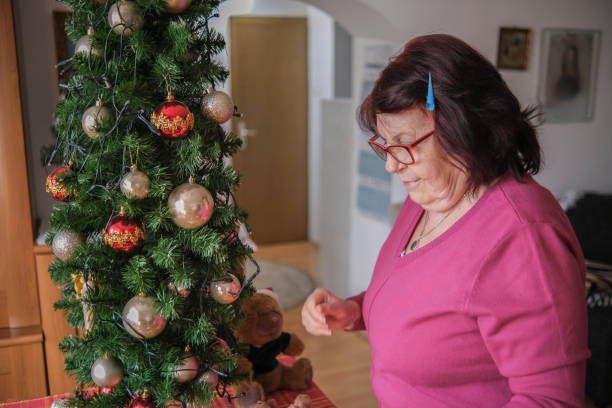 istock Senior woman preparing for Christmas 1352907970