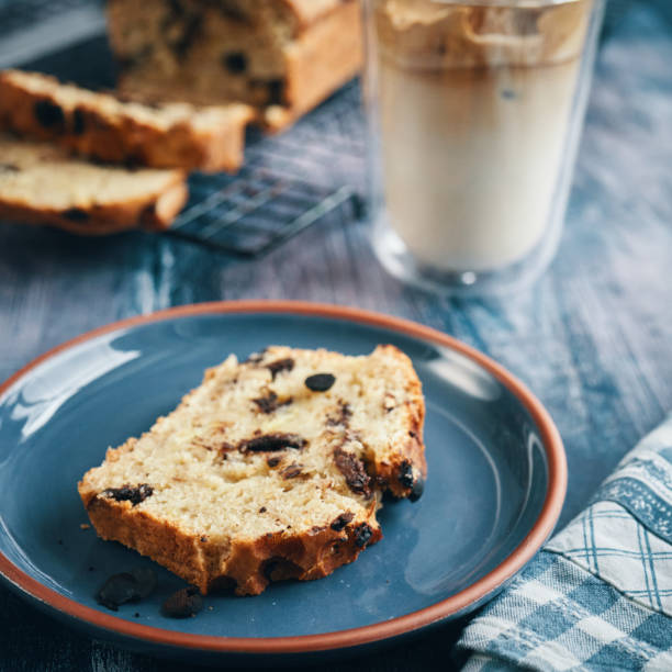 istock Fresh Baked Banana Bread 1352933638