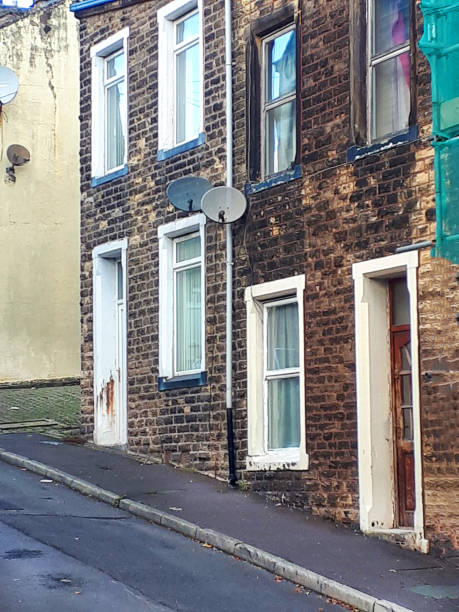 istock The steep streets of Padiham in Lancashire 1353069613