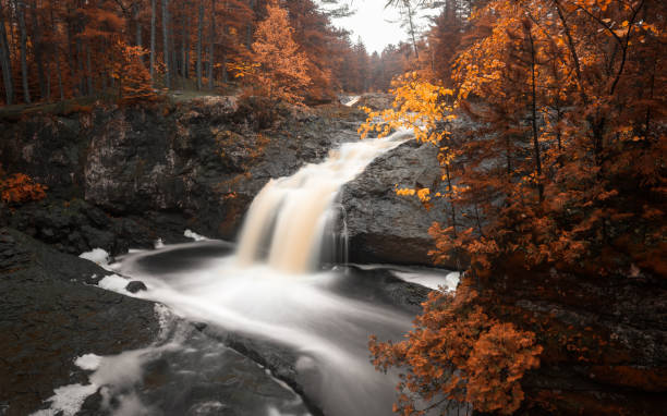 istock amincon falls in fall in wisconsin 1353108525
