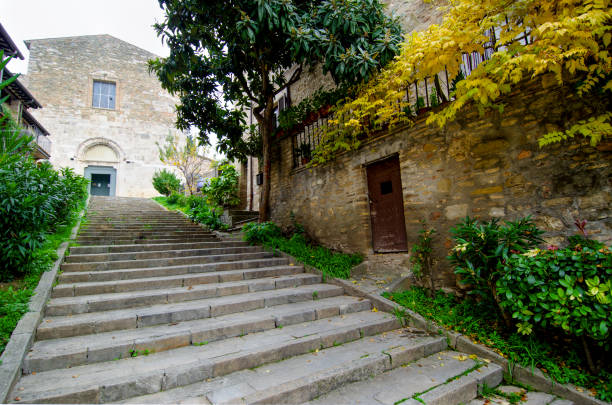 Bevagna: Ascent of San Francesco at Piazza Garibaldi