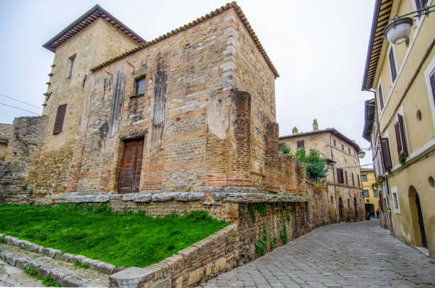 istock Village of Bevagna 1353122669