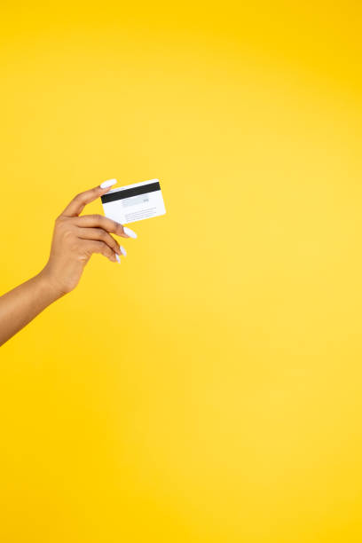 istock banking operation cashback bonus hand credit card 1353122863