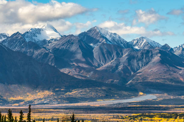 istock Scenic fall, autumn view in Haines Junction 1353152767