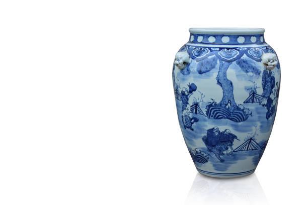 istock front view di cut  Chinese vase on white background,object,copy space 1353196333