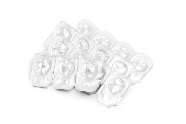 istock packing of daily contact lenses on white backgorund 1353200975