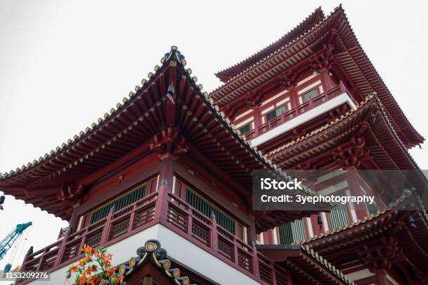 Buddha Tooth Relic Temple Singapore Stock Photo - Download Image Now - Altar, Antiquities, Architecture