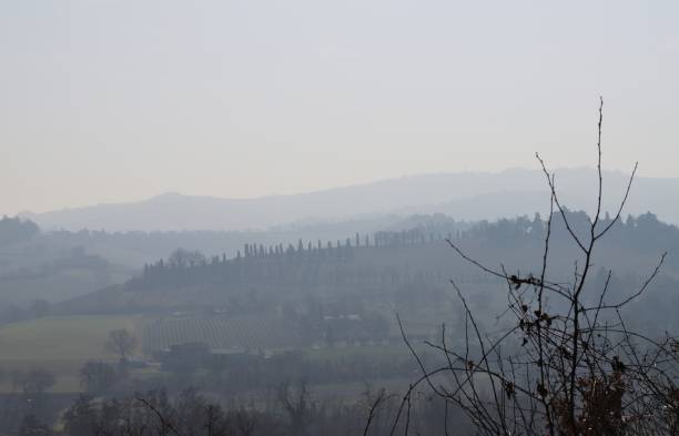 istock Hills in the haze 1353230253