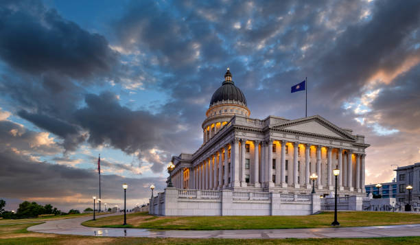 istock Capital building for Utah in the morning 1353233025
