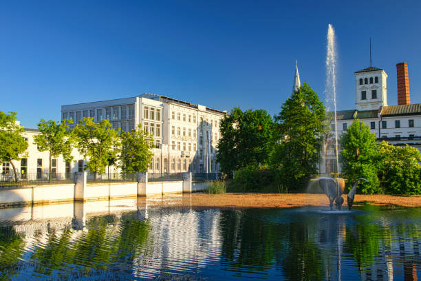 istock Piotrkowska Street Fountain 1353237357