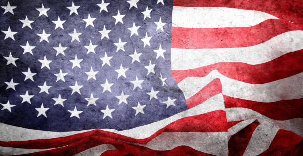 istock Grunge American flag 1353265918