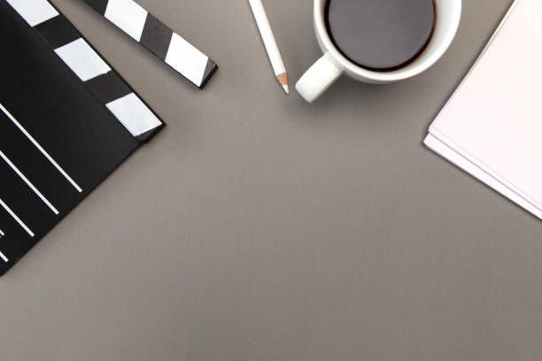 istock Movie Blogging 1353274044