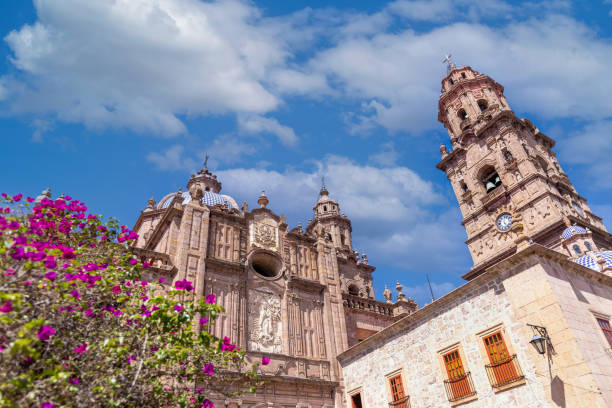 Mexico, Michoacan, famous scenic Morelia Cathedral located on Plaza de Armas in historic city center Mexico, Michoacan, famous scenic Morelia Cathedral located on Plaza de Armas in historic city center. morelia stock pictures, royalty-free photos & images