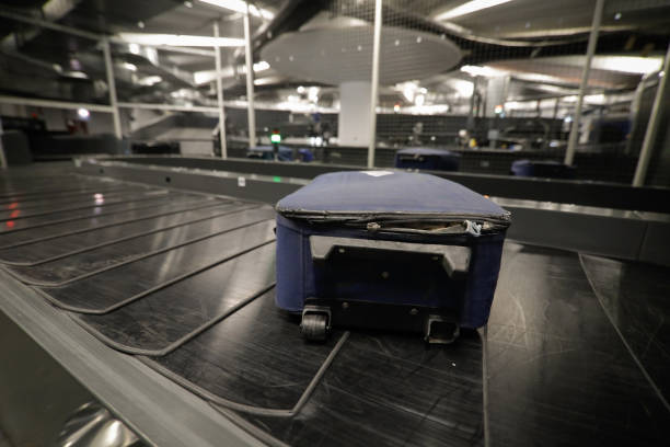 Baggage Control 20+ Baggage Handling System Stock Photos, Pictures & Royalty-Free ...