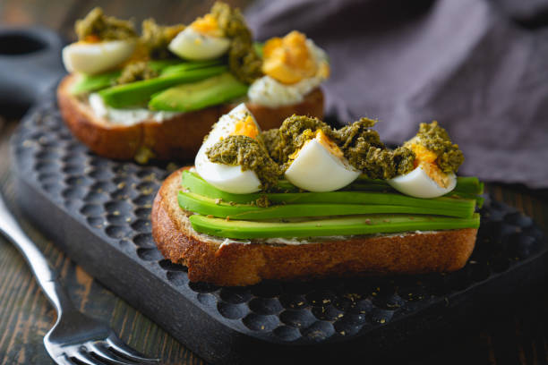 istock Avocado egg and pesto sandwich 1353391752