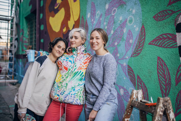 istock Female street artists 1353393321
