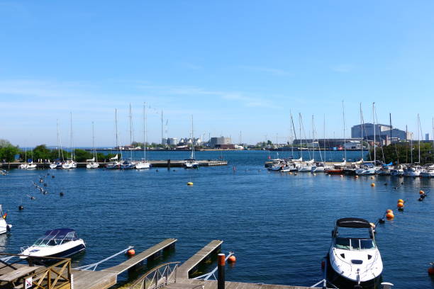 istock Sunny spring day in Copenhagen 1353402225
