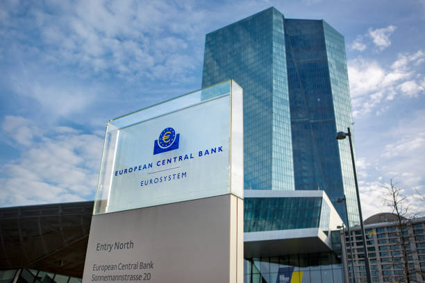 europäische zentralbank - frankfurt, deutschland - ecb stock-fotos und bilder