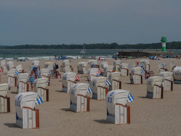 la playa de Travemuende en el mar Báltico - foto de stock