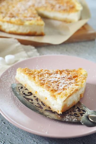 istock Ricotta (cottage cheese) grated tart 1353483614