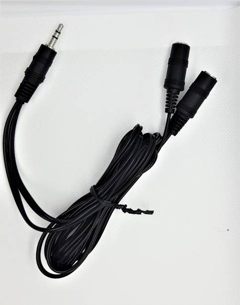 istock 3.5mm micro jack and RCA cable for audio transmission 1353506067