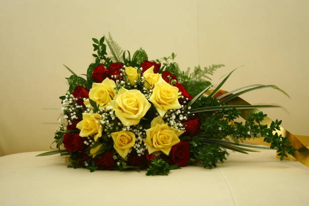 istock A beautiful flower bouquet 1353548015
