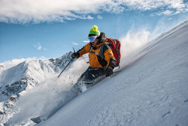 Freeride skiing Descent in powdery snow in the Pila ski area pila stock pictures, royalty-free photos & images