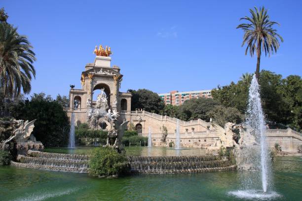 istock Ciutadella Park, Barcelona 1353590043