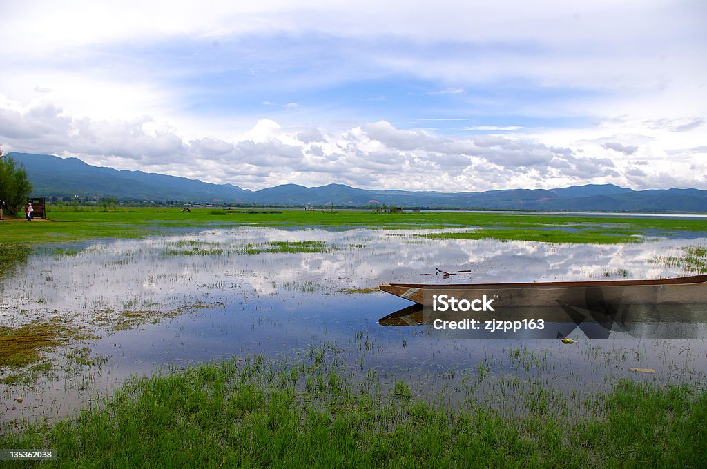 Belo lago - Foto de stock de Barco de passageiros royalty-free
