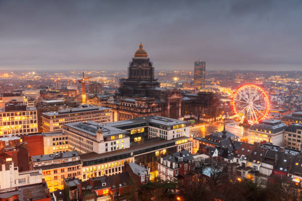 bruselas, bélgica paisaje urbano - región de bruselas capital fotografías e imágenes de stock