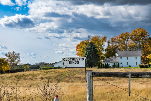 istock Rural sign for clothespin rings 1353629532