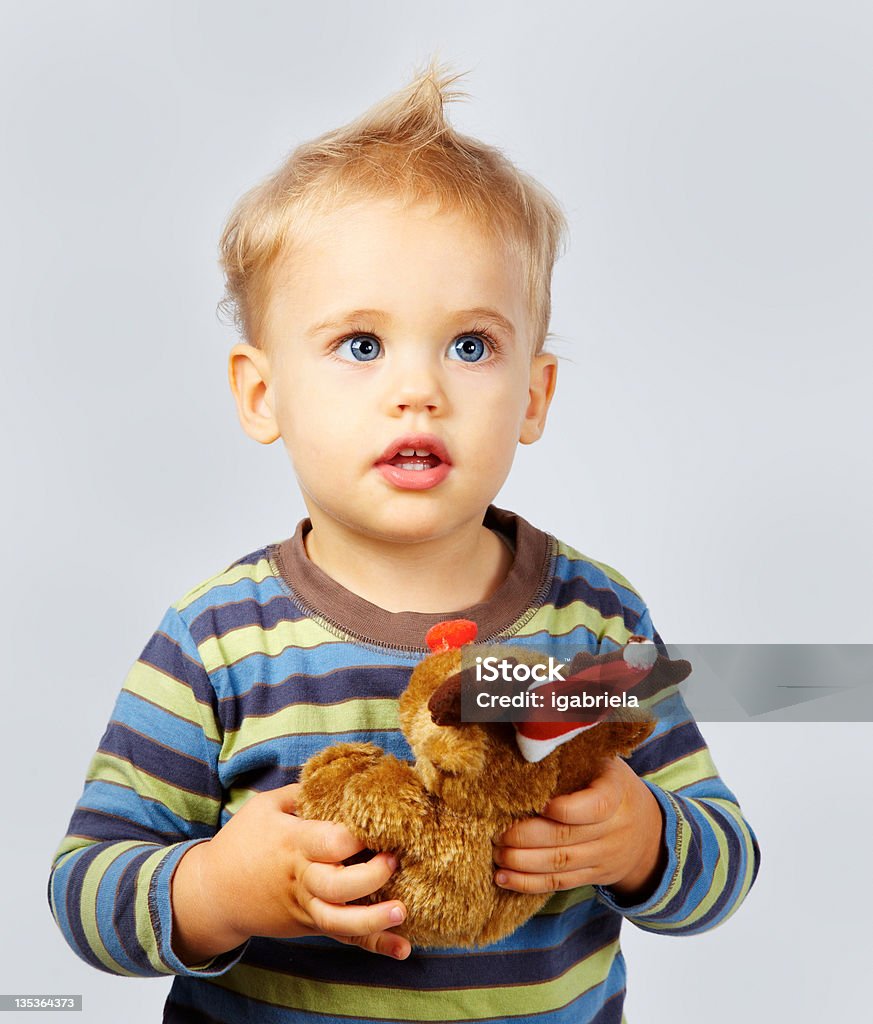 Bambino con giocattoli - Foto stock royalty-free di 12-17 mesi