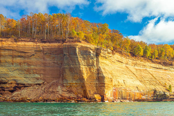 istock Pictured Rocks National Lakeshore 1353668379