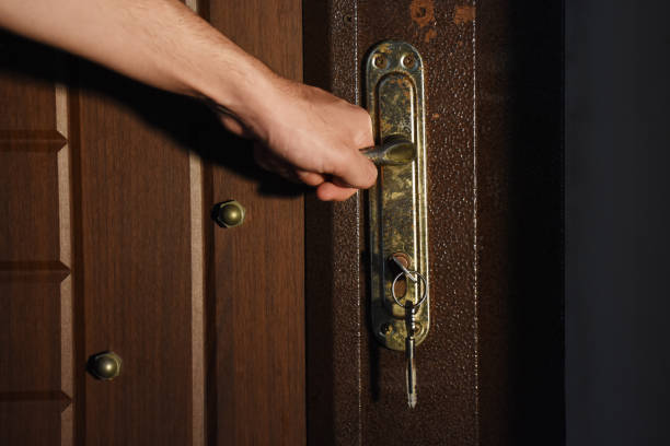 istock Male hand opening or closed the door 1353682487