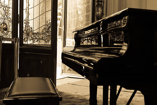 Piano in the hall during the afternoon with a old-fashioned atmosphere