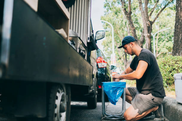 istock Food cart owner prepares before opening 1353722150